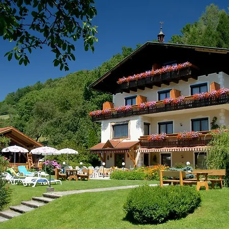 Szálloda Karlsdorfer Hof