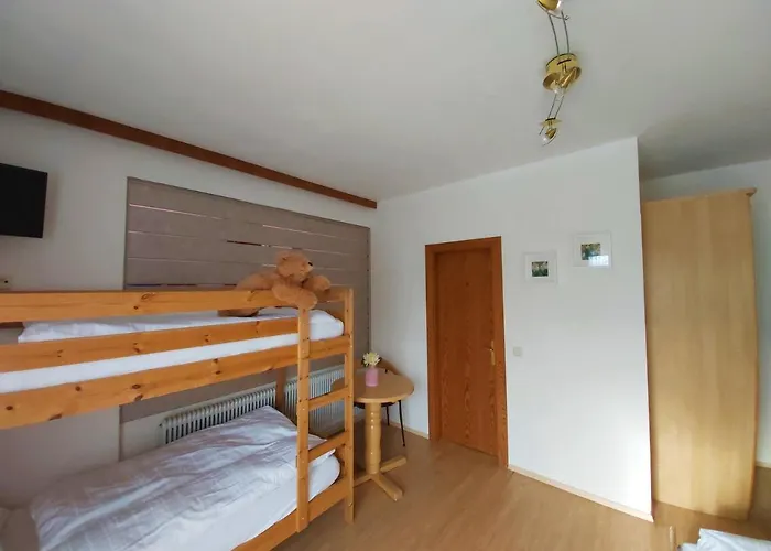 Karlsdorfer Hof Szálloda 2*