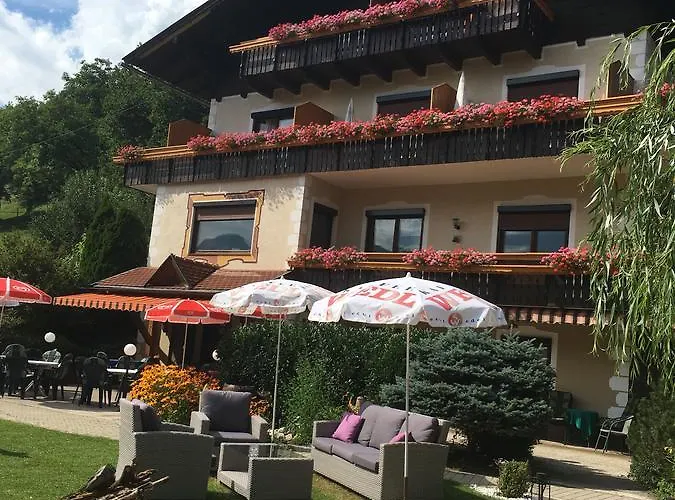 Szálloda Karlsdorfer Hof 2*